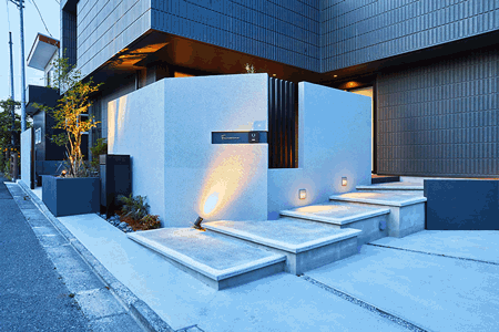 高さのあるウォールでプライバシーを確保